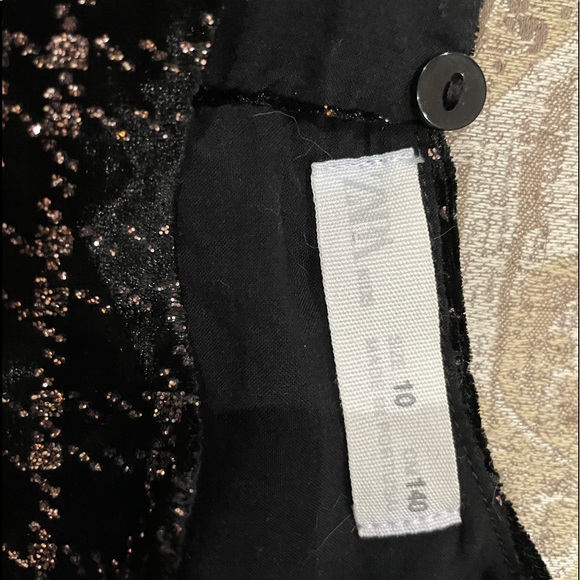 Zara Kids holiday dress ! Black velvet , gold glitter short sleeve - Picture 8 of 8